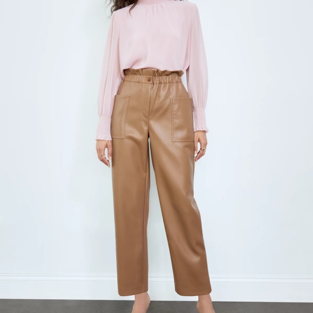 *NWT* Aritzia Wilfred Caroline Pant in Iced Latte